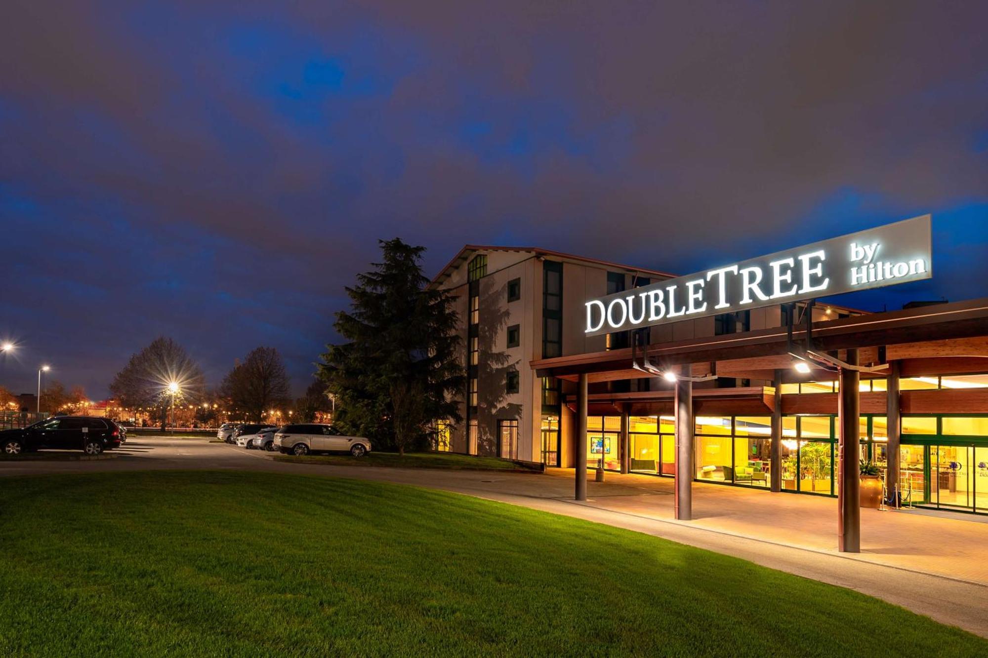 Hotel Doubletree By Hilton Milan Malpensa Solbiate Olona Zewnętrze zdjęcie